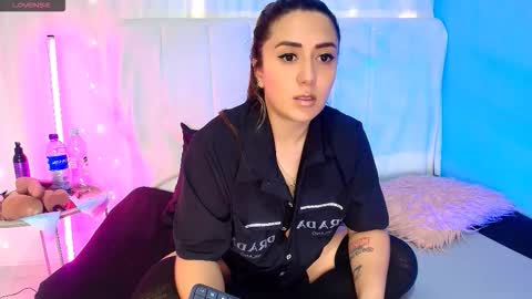 Snapshot of natasha_peach_ chatting on October 29, 2025, 10:44 pm Natasha  online show from October 29, 2025, 10:44 pm