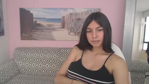 Snapshot of natasha_stern chatting on April 7, 2026, 12:38 pm Natasha online show from April 7, 2026, 12:38 pm