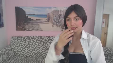 Snapshot of natasha_stern chatting on April 10, 2026, 12:21 pm Natasha online show from April 10, 2026, 12:21 pm