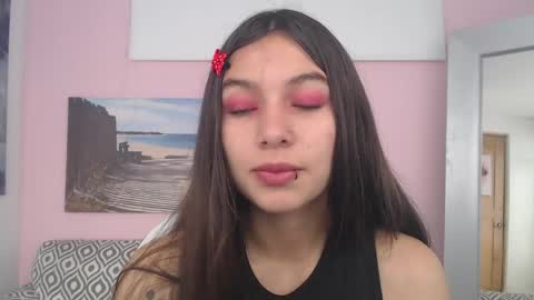 Snapshot of natasha_stern chatting on April 13, 2026, 1:05 pm Natasha online show from April 13, 2026, 1:05 pm