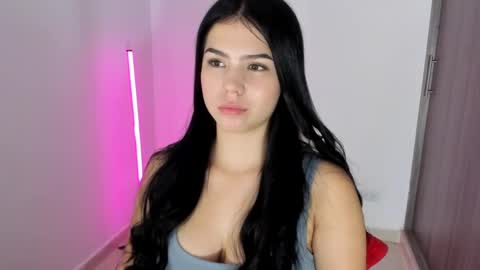 Snapshot of natasha_su chatting on September 13, 2025, 3:50 am Natalia online show from September 13, 2025, 3:50 am