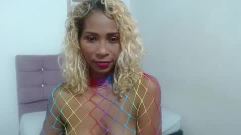 natashadormat online show from December 6, 2024, 9:13 pm