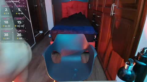 Natasha Mason online show from January 7, 2025, 3:02 pm