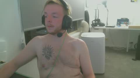 Snapshot of nate9773 chatting on January 28, 2025, 12:43 pm Nathan online show from January 28, 2025, 12:43 pm