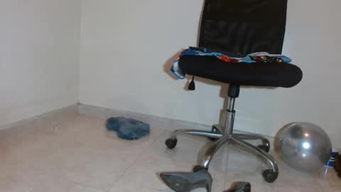 nath_dawson online show from September 17, 2025, 12:40 pm