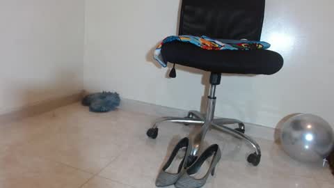 nath_dawson online show from September 18, 2025, 12:40 pm