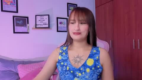 Nathalia Ramirez online show from April 3, 2026, 12:19 am