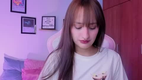 Nathalia Ramirez online show from April 25, 2026, 5:32 am