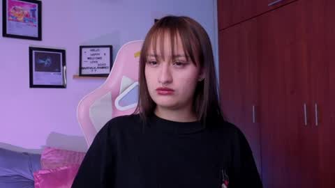 Nathalia Ramirez online show from May 9, 2026, 3:23 am