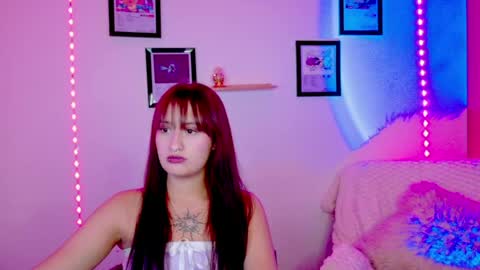 Nathalia Ramirez online show from June 18, 2026, 1:39 am