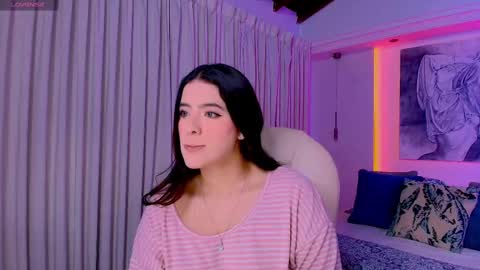 Snapshot of nathalie_rivers chatting on October 1, 2025, 11:05 am NATHALIE online show from October 1, 2025, 11:05 am