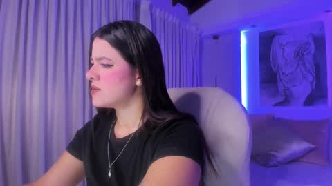 Snapshot of nathalie_rivers chatting on October 22, 2025, 11:10 am NATHALIE online show from October 22, 2025, 11:10 am