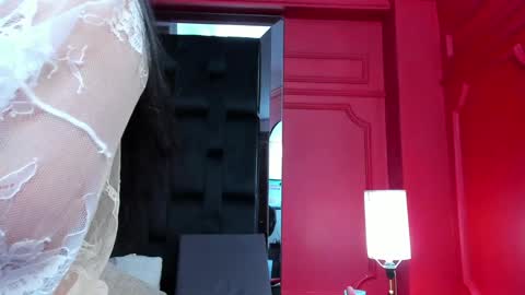 nathalie rossel online show from January 15, 2025, 1:23 am