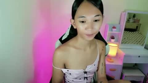 nathalie_slut online show from September 15, 2025, 7:58 pm