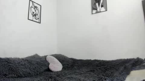 Nathaly online show from November 22, 2025, 8:08 pm