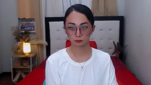 SWEET NATHALYA online show from December 18, 2024, 12:29 pm