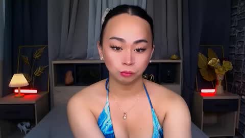 SWEET NATHALYA online show from September 21, 2025, 10:55 pm