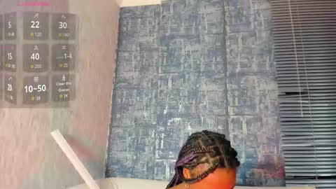 Snapshot of nathalyleen chatting on October 27, 2025, 8:24 pm online show from October 27, 2025, 8:24 pm