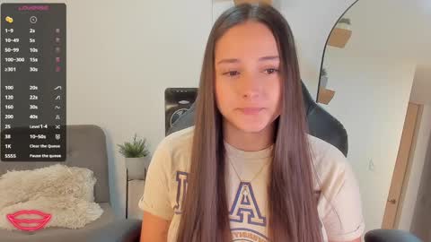 nathalyxx_ online show from February 5, 2025, 2:16 pm