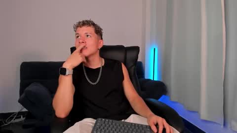 Nathan online show from October 17, 2025, 7:38 pm