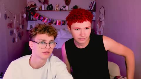 Snapshot of nathan_curl chatting on October 28, 2025, 10:19 am Nathan online show from October 28, 2025, 10:19 am