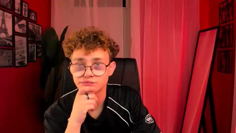 Snapshot of nathan_curl chatting on November 7, 2025, 10:48 am Nathan online show from November 7, 2025, 10:48 am