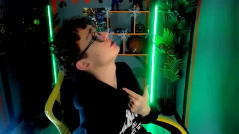 Nathan online show from December 21, 2025, 10:33 am