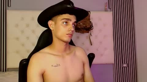 nathan_shimmer online show from May 5, 2026, 4:31 am