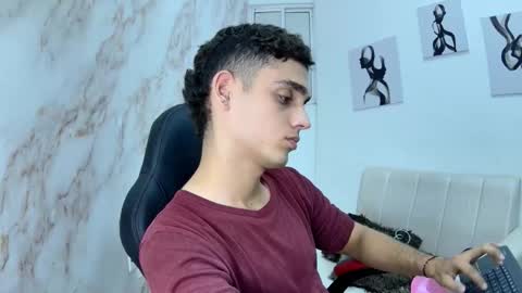 nathan_shimmer online show from May 8, 2026, 5:24 am