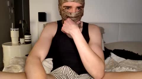 Snapshot of nathan_vanlinden chatting on December 29, 2024, 4:27 am Nate online show from December 29, 2024, 4:27 am