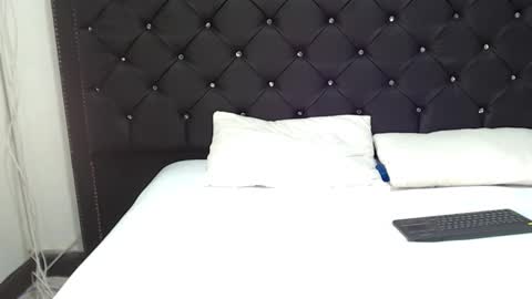 NathanBrooks online show from December 17, 2025, 7:25 am