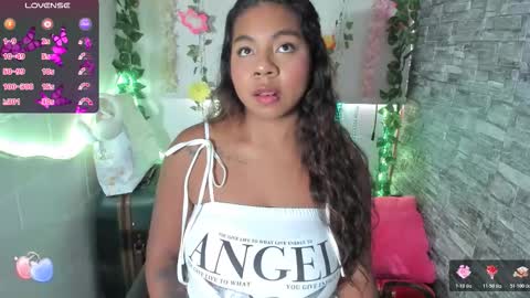 Naty online show from December 4, 2025, 9:56 pm