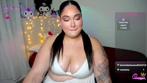 Natasha  online show from December 14, 2025, 4:40 am