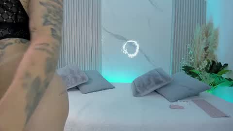 Snapshot of nathassa_grant_ chatting on July 2, 2026, 11:27 am Natha online show from July 2, 2026, 11:27 am
