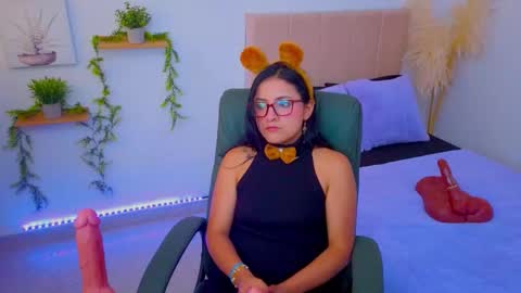 Snapshot of nathi_medusa chatting on October 21, 2025, 4:30 pm nathi_medusa online show from October 21, 2025, 4:30 pm