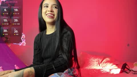 Snapshot of nathy_8 chatting on October 23, 2025, 2:22 am Nathalia online show from October 23, 2025, 2:22 am