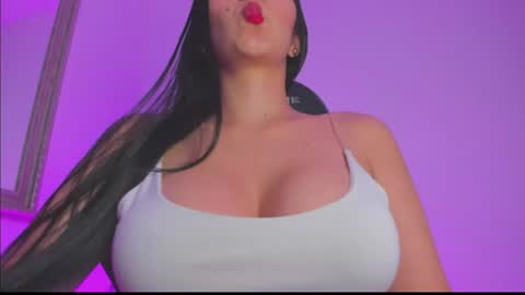 Snapshot of nathyy_garcia chatting on June 18, 2026, 4:24 am Nathyy online show from June 18, 2026, 4:24 am