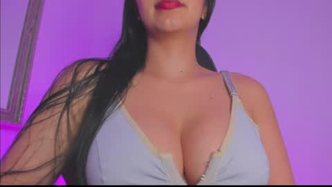 Snapshot of nathyy_garcia chatting on June 19, 2026, 4:28 am Nathyy online show from June 19, 2026, 4:28 am