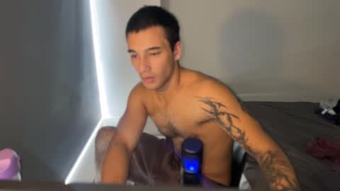 native_boy2 online show from March 16, 2026, 1:00 am