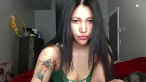 Snapshot of nativeprincessxoxo chatting on February 7, 2025, 9:48 pm nativeprincessxoxo online show from February 7, 2025, 9:48 pm