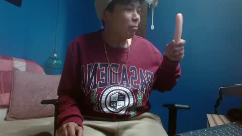 Snapshot of nato_evans chatting on January 29, 2025, 12:43 am nato_evans online show from January 29, 2025, 12:43 am