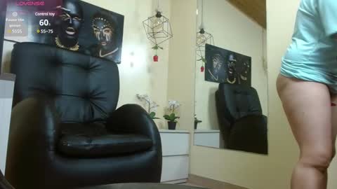 Snapshot of nato_evans chatting on February 11, 2025, 10:18 pm nato_evans online show from February 11, 2025, 10:18 pm