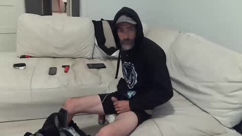 natou3x online show from September 21, 2025, 2:13 am