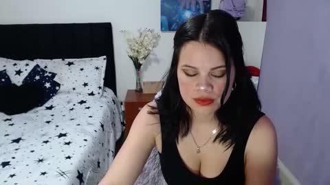 Snapshot of natshaa chatting on February 10, 2026, 4:05 am IG natsaall online show from February 10, 2026, 4:05 am