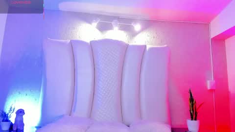 Natalia online show from May 6, 2026, 2:19 am