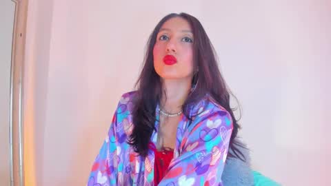 natt_scott online show from September 9, 2025, 2:44 am