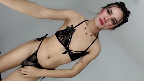 Snapshot of nattayah chatting on March 16, 2026, 2:43 pm Nathalie smith online show from March 16, 2026, 2:43 pm