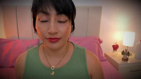 Nathalie online show from April 23, 2026, 7:38 pm