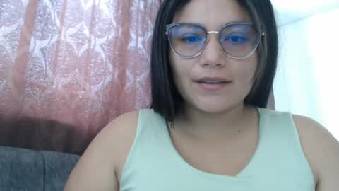 natty_santamaria online show from August 9, 2026, 3:39 pm