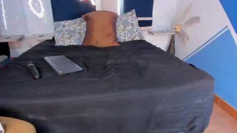 natalia online show from September 15, 2025, 4:29 pm
